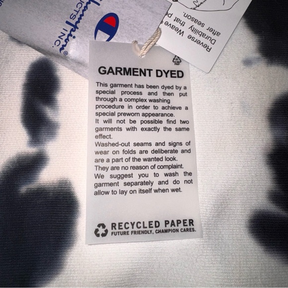 Champion (NWT) Women’s Tie-Dye  Crewneck Reverse Weave Sweatshirt,  X-Small - Picture 12 of 15